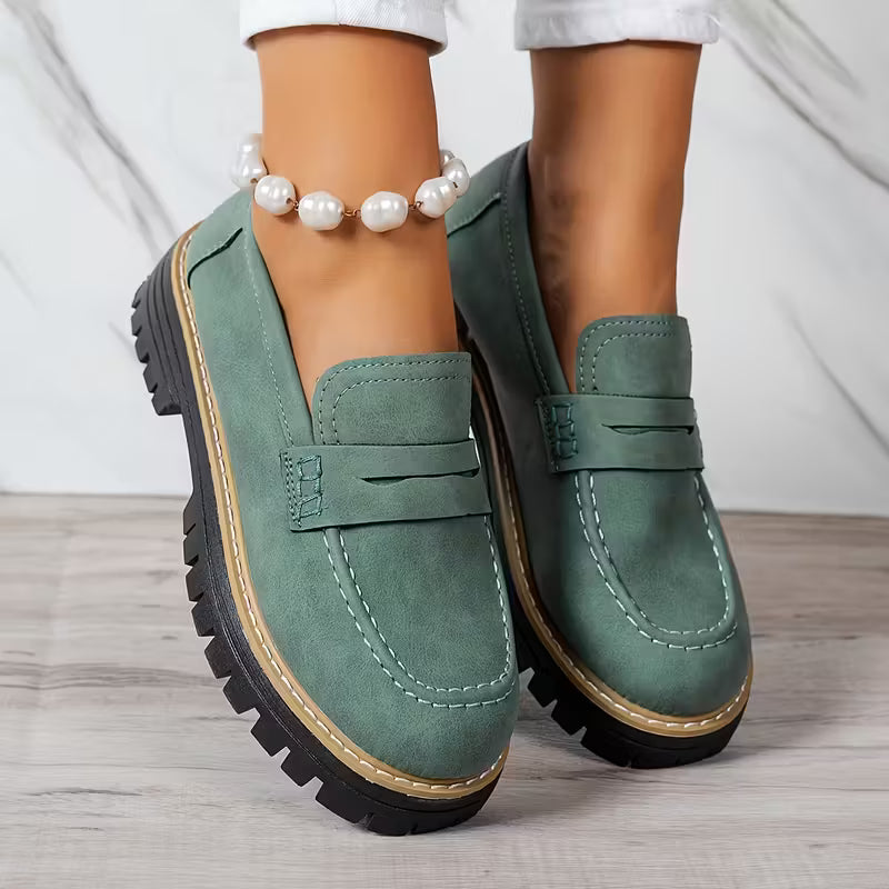ComfortStep™ Women’s Supportive Vintage Loafers – Premium Comfort & Lightweight Walking