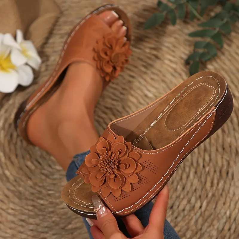 Women's Bohemian Wedge Sandals - 3D Floral Design Comfortable Walking Slippers, Summer Indoor and Outdoor Casual Fashion Sandals